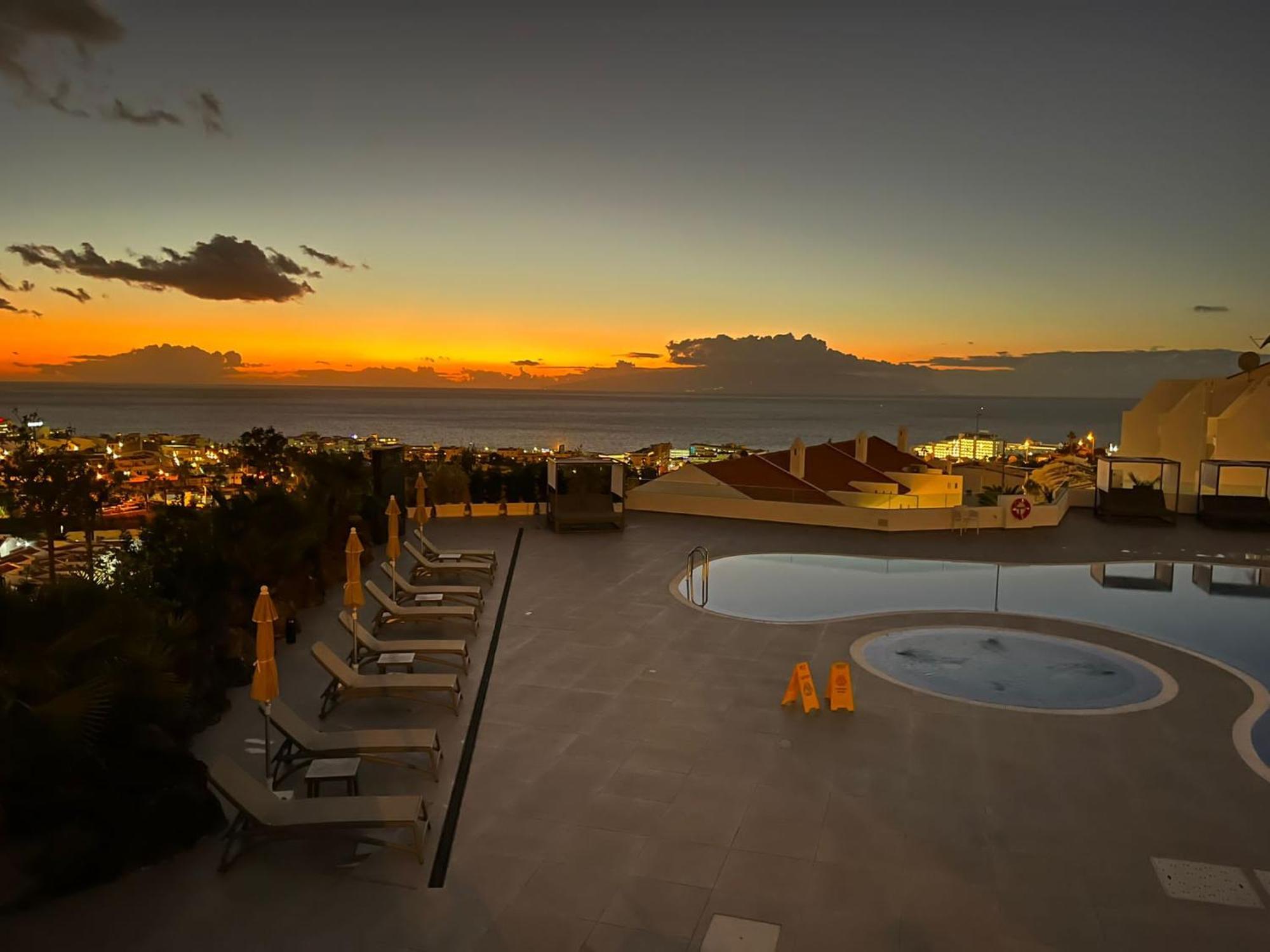 Aparthotel Costa Adeje Garden Playa de las Américas Exterior foto